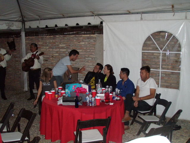 Sin Nombre