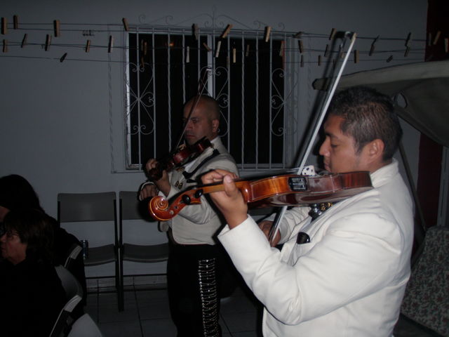 Sin Nombre