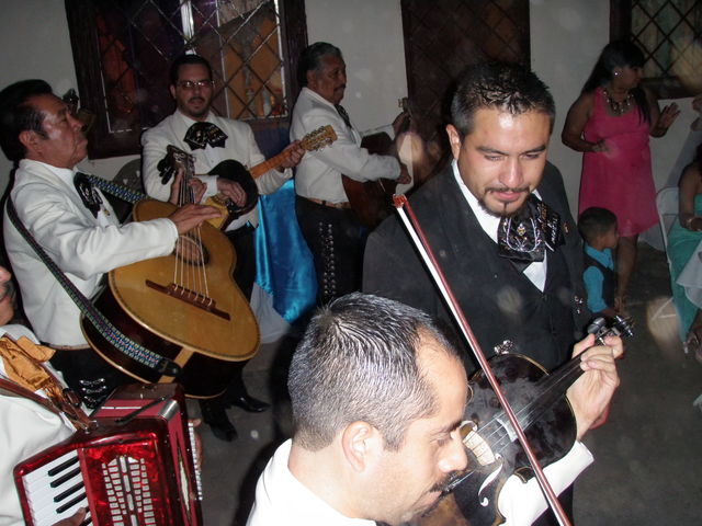Sin Nombre
