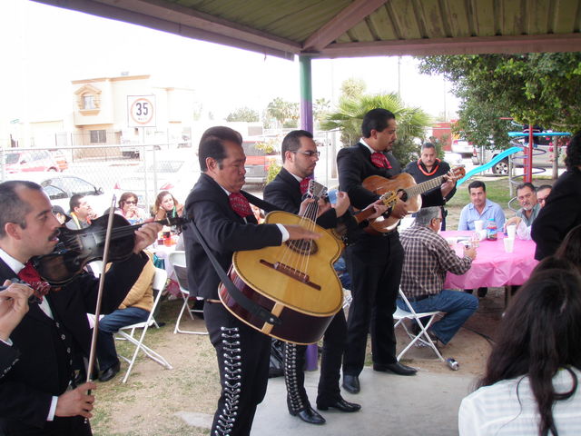 Sin Nombre