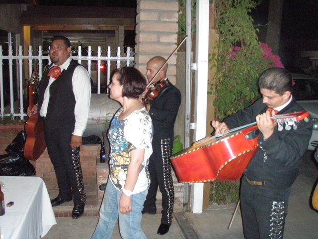 Sin Nombre